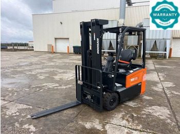 Электропогрузчик DOOSAN