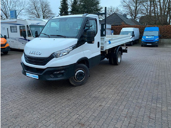 Малотоннажный самосвал IVECO Daily 70c18