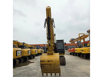 Гусеничный экскаватор Caterpillar 320D2L: фото 2