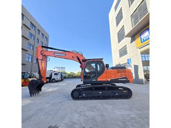 Экскаватор DOOSAN DX225