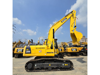 Экскаватор KOMATSU PC200-8