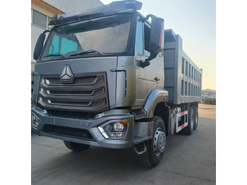 Самосвал SINOTRUK