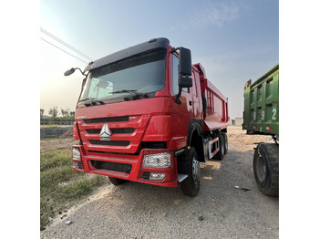 : фото в шапке страницы