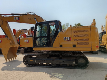 Гусеничный экскаватор CATERPILLAR 320GC