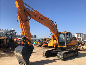 Гусеничный экскаватор HYUNDAI R215
