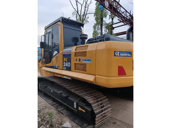 Гусеничный экскаватор KOMATSU PC240LC-8