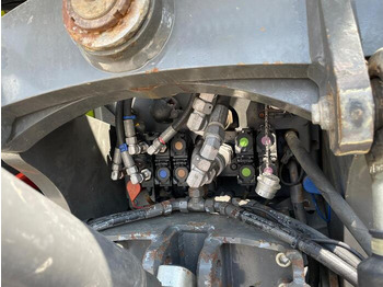 Трактор Claas Xerion 4000: фото 3 Трактор Claas Xerion 4000: фото 3