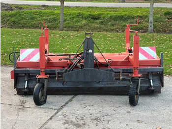 Трактор Hekamp Veegmachine met opvangbak Hydraulisch borstel: фото 2 Трактор Hekamp Veegmachine met opvangbak Hydraulisch borstel: фото 2