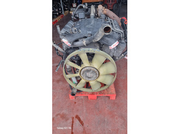 : фото в шапке страницы