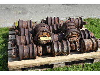 Опорный каток CATERPILLAR