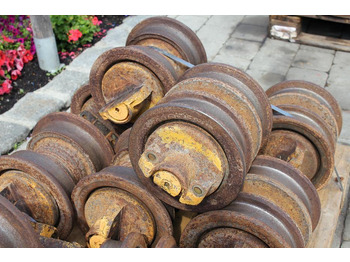 Опорный каток LIEBHERR