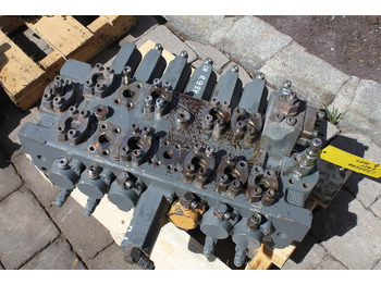 : фото в шапке страницы