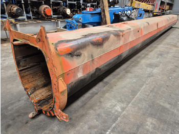 Стрела LIEBHERR