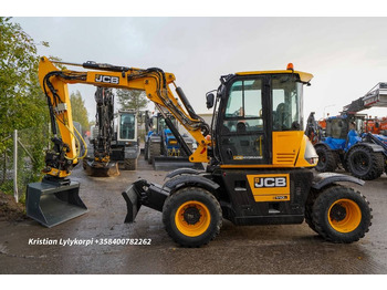 Колёсный экскаватор JCB