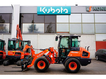 Колёсный погрузчик KUBOTA R090