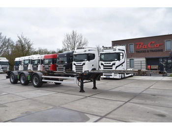 Полуприцеп-контейнеровоз/ Сменный кузов RENDERS