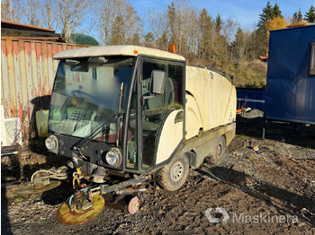 : фото в шапке страницы