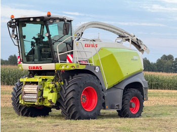 Кормоуборочный комбайн CLAAS Jaguar 850