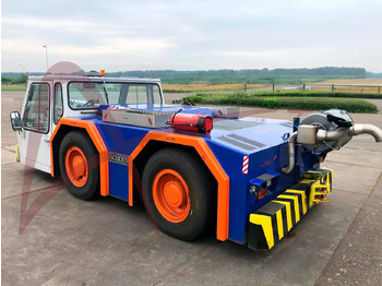 Аэродромный тягач SCHOPF