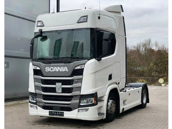 Тягач SCANIA R 450