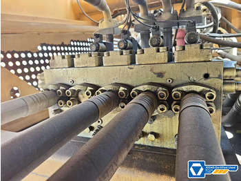 Гусеничный кран XCMG XGC16000 1250 ton 2020 used mobile crawler crane price: фото 2 Гусеничный кран XCMG XGC16000 1250 ton 2020 used mobile crawler crane price: фото 2