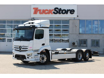 Грузовик-шасси MERCEDES-BENZ Actros