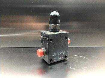 Клапан LIEBHERR