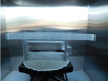 Кабина и интерьер LIEBHERR