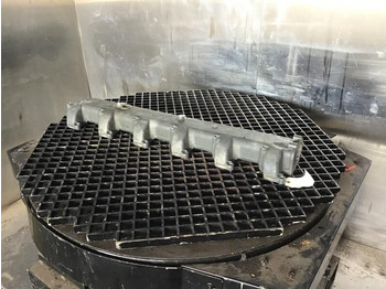 Двигатель и запчасти LIEBHERR