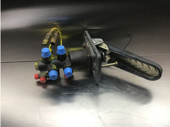 Педаль LIEBHERR