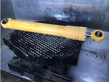 Гидравлический цилиндр LIEBHERR