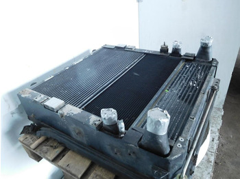 Радиатор LIEBHERR