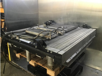 Радиатор LIEBHERR