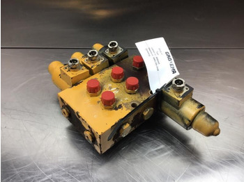 : фото в шапке страницы