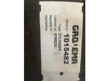 Гидравлический цилиндр LIEBHERR