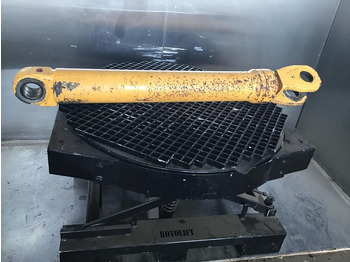 Гидравлический цилиндр LIEBHERR