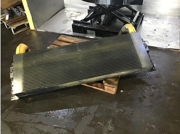 Интеркулер LIEBHERR