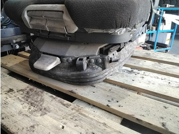 Сиденье LIEBHERR