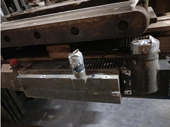 Радиатор LIEBHERR