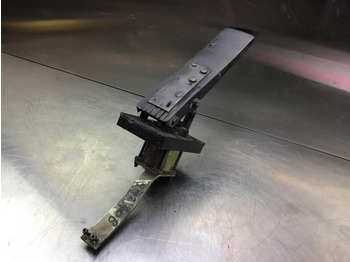 Педаль LIEBHERR