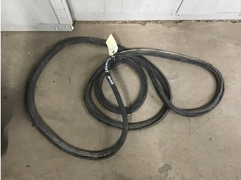 Кабина и интерьер LIEBHERR