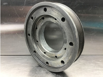 : фото в шапке страницы