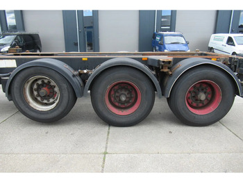 Полуприцеп-контейнеровоз/ Сменный кузов Renders Container Chassis / Extendable on rear / BPW + drum: фото 5