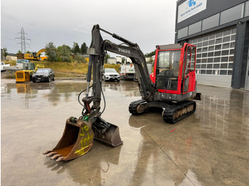 Гусеничный экскаватор VOLVO EC35