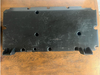 Приборная панель для Грузовиков Mercedes Actros MP4 Subwoofer Soundsystem Bass A0018206202: фото 5 Приборная панель для Грузовиков Mercedes Actros MP4 Subwoofer Soundsystem Bass A0018206202: фото 5