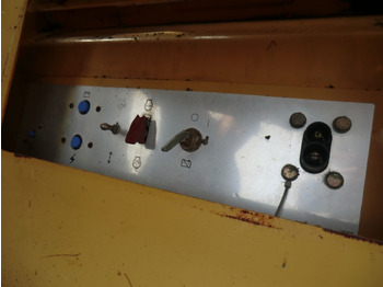 : фото в шапке страницы