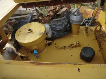 Бак для гидравлической жидкости для Строительной техники Caterpillar 735 Serbatotio olio idraulico, completo di porta batterie, quadro elettrico.: фото 4 Бак для гидравлической жидкости для Строительной техники Caterpillar 735 Serbatotio olio idraulico, completo di porta batterie, quadro elettrico.: фото 4