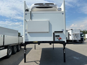 Новый Прицеп-контейнеровоз/ Сменный кузов Krone Kühlwechselpritsche Cool Box TK T-800R, 7.30 Meter, Neu: фото 2 Новый Прицеп-контейнеровоз/ Сменный кузов Krone Kühlwechselpritsche Cool Box TK T-800R, 7.30 Meter, Neu: фото 2