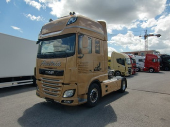 Тягач DAF XF 530