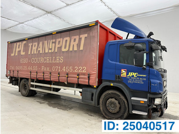 Тентованный грузовик SCANIA P 230